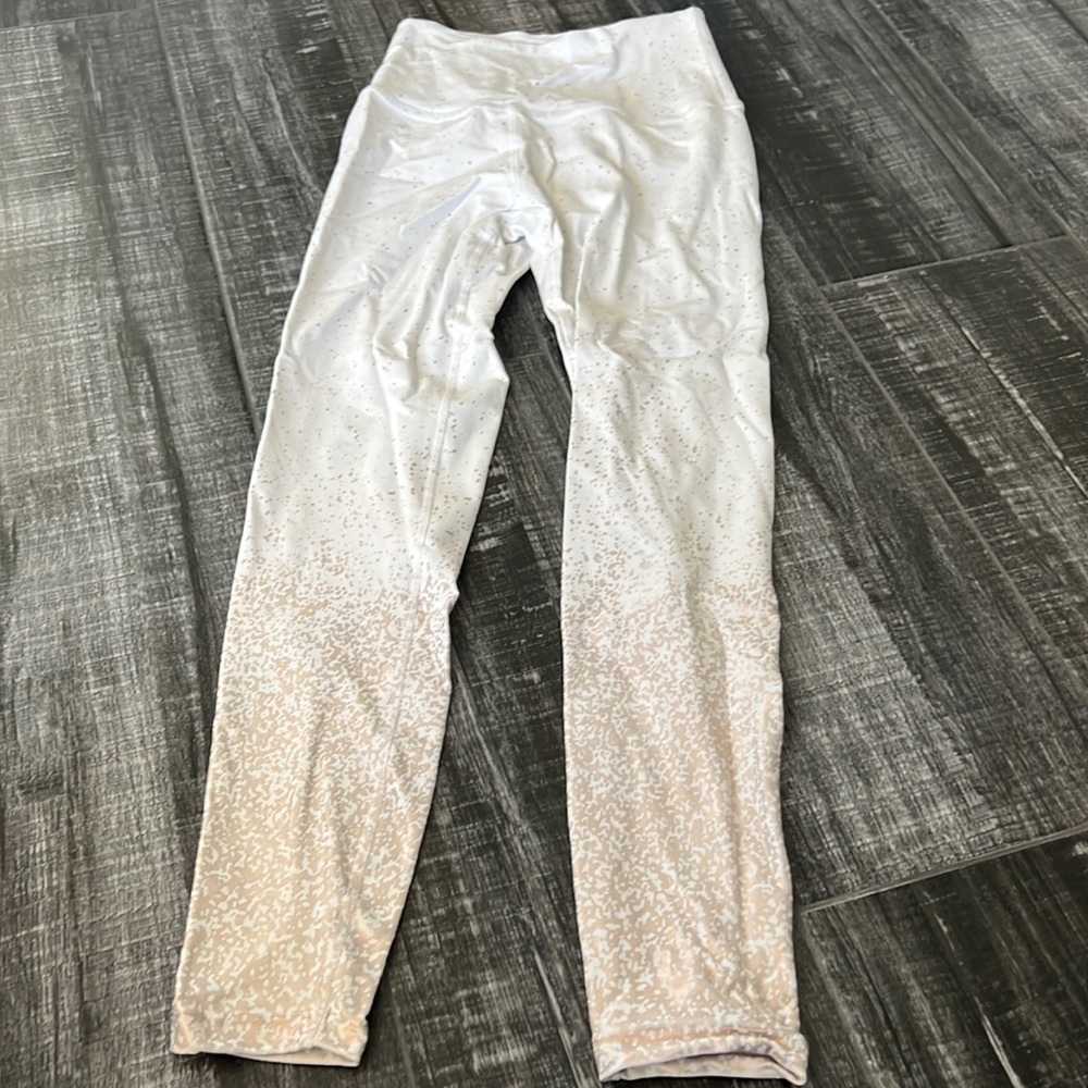 Beyond Yoga Leggings White Gold Ombré Fade